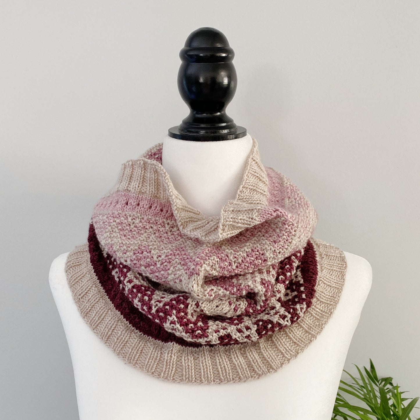 Faded Chevrons Cowl Pattern | Pattern Only