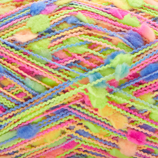 Universal Yarn Bella Pom Pom