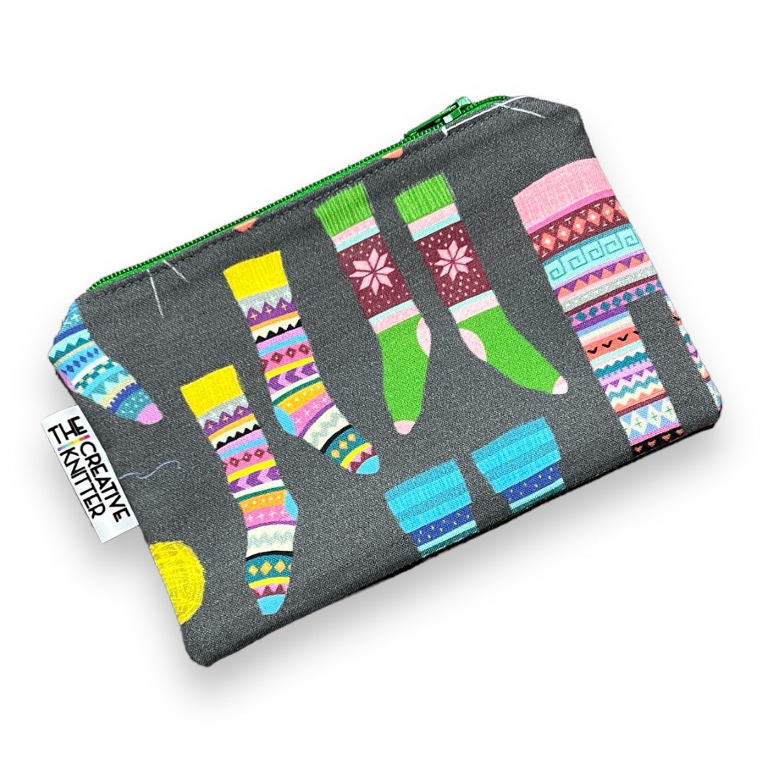 ZigZagStitches Small Zippered Pouch