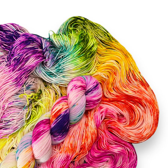 The Creative Knitter | Neon Summer Classic Sock